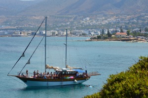 eleni boat cruise